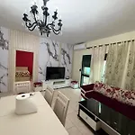 Bello Apartments